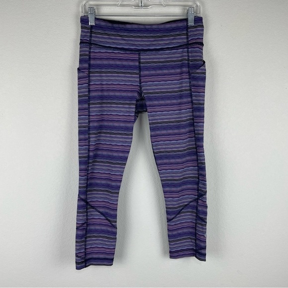 Lululemon Space Dye Ultra Violet Stripe Pace Rival Crop Athletic Leggings Size 8 - Picture 1 of 6